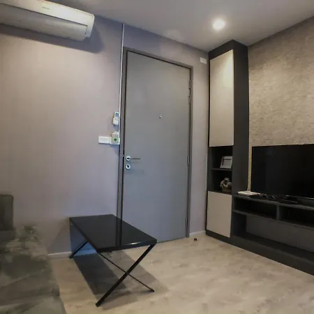 The Base Sml โรงแรม Pattaya