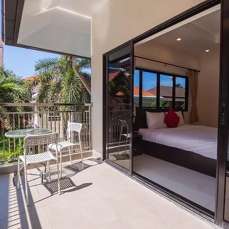 Luxury Pool 4 Bedroom 900m 1.5 Km Downtown *