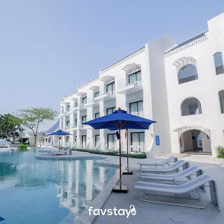 Kram Beach And 5* Pattaya