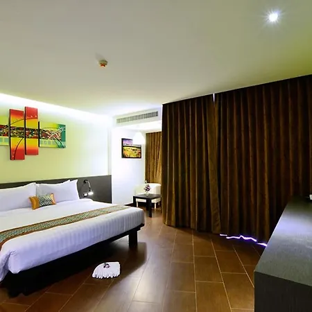 Lakkhana Poolside รีสอร์ท Pattaya