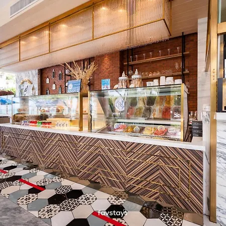 โรงแรม Mera Mare And