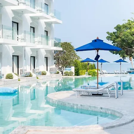 Kram Beach And โรงแรม 5*