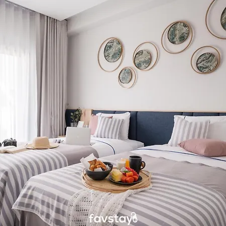 โรงแรม Kram Beach And 5*