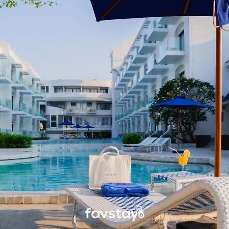 Kram Beach And 5* Pattaya