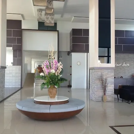 R-con Wongamat โรงแรม 4*
