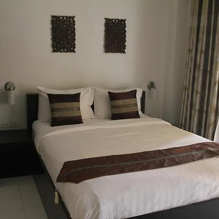 โรงแรม The Ck