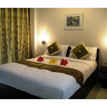 โรงแรม The Ck Pattaya