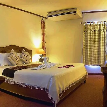 Phuphaya รีสอร์ท 2*