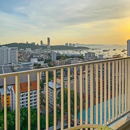 The Base Apartment Pattaya