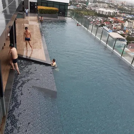 The Base Sea View Pattaya