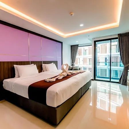 โรงแรม The Proud - Sha Certified Pattaya