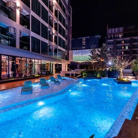 The Proud - Sha Certified โรงแรม Pattaya
