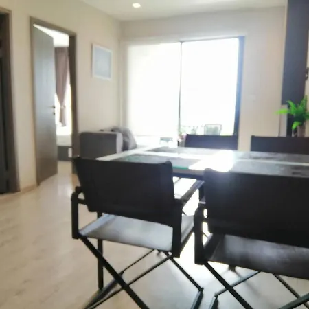 อพาร์ตโฮเทล Avenue Pattaya
