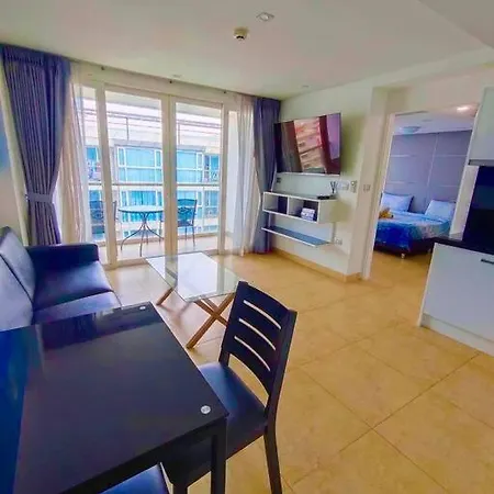 Centara Avenue * Pattaya