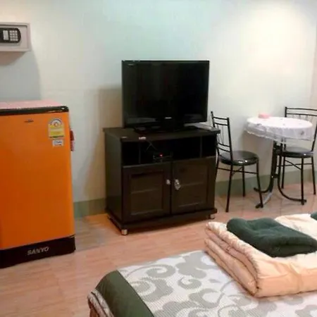 Puphaya Budget 122 Hotel 2*