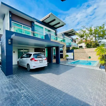 Kw Pool Villa