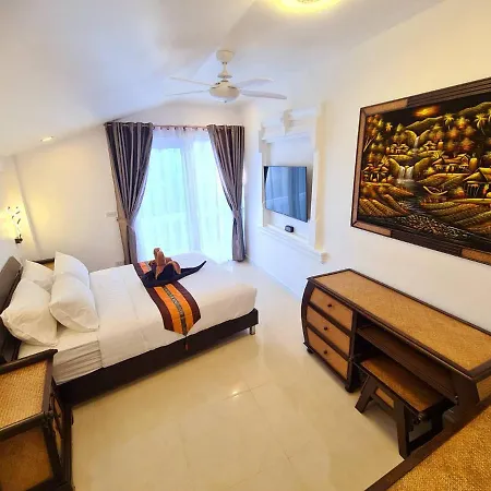 Izzyland Luxury Pool Walking Street * Pattaya