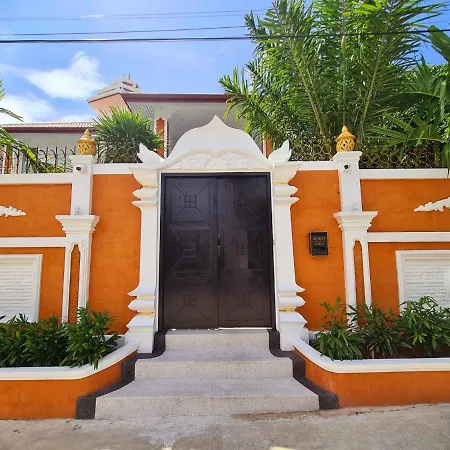 Izzyland Luxury Pool Walking Street Villa *