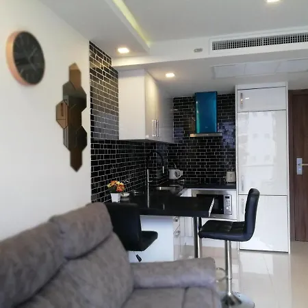 Grand Avenue 1 Bedroom Apartment Pattaya