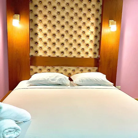 Green Beach Pattaya โรงแรม