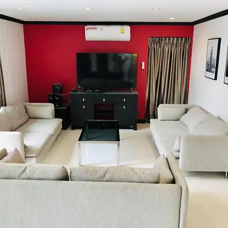 4poolvillas วิลล่า Pattaya