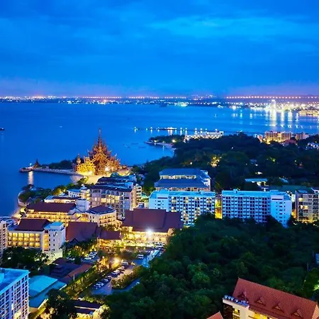 W Tower By Tech * Pattaya