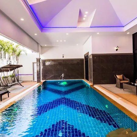 Pool * Pattaya