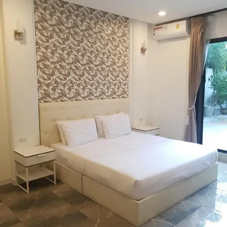 Pool Villa *