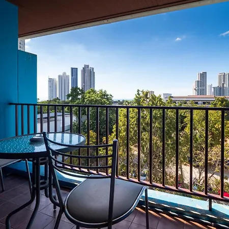 Reddoorz I Siam At Pattaya โรงแรม Pattaya