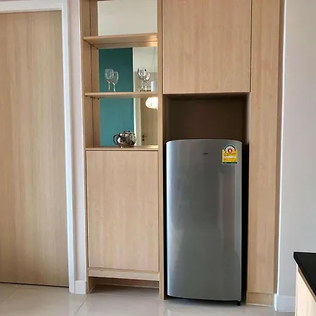 อพาร์ทเม้น Grande Carribean Sea View&park View Comfortable 1 Bedroom For 3 Person With Washing Machine , Kitchen And Utensils For The Cooking