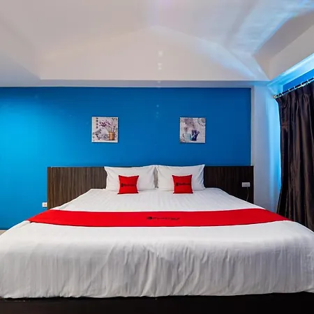 โรงแรม Reddoorz I Siam At Pattaya Pattaya