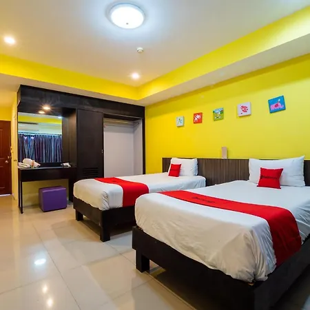 โรงแรม Reddoorz I Siam At Pattaya