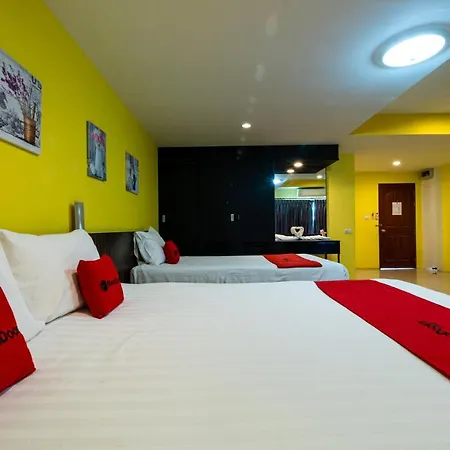 โรงแรม Reddoorz I Siam At Pattaya Pattaya