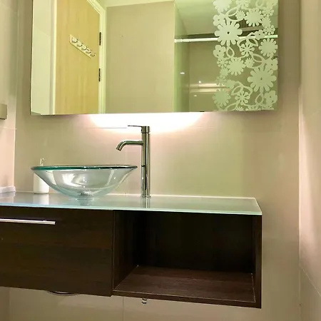อพาร์ทเม้น Grande Carribean Sea View&park View Comfortable 1 Bedroom For 3 Person With Washing Machine , Kitchen And Utensils For The Cooking *