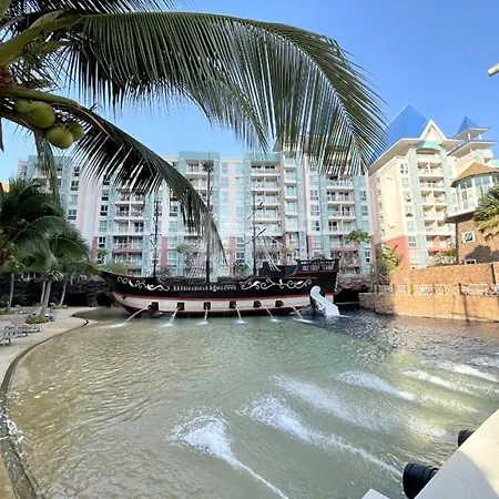 Grande Caribbean Jomtien โรงแรม