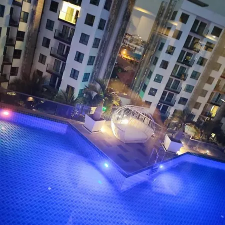 โรงแรม Arcadia *