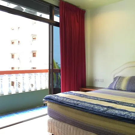 Puphaya Budget 122 Hotel Pattaya