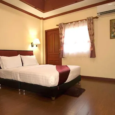 โรงแรม Bluebird