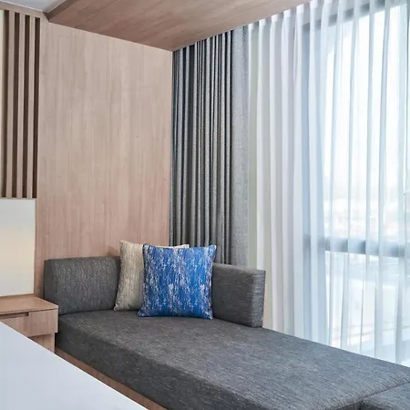 Courtyard By Marriott North
