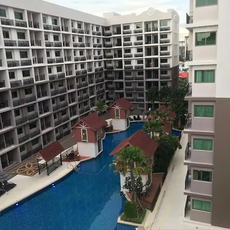 รีสอร์ท Arcadia Continental Pattaya