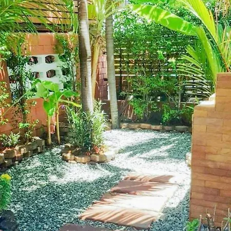 Corner - House Walking Street 4 Bedrooms