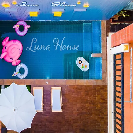 4 Bedroom Town With Private Pool Pattaya
