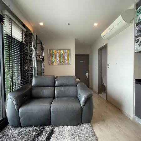 The Base Deluxe Great Location อพาร์ทเม้น *