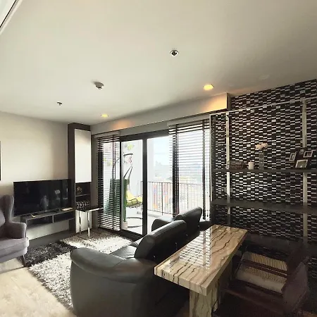 The Base Deluxe Great Location อพาร์ทเม้น *