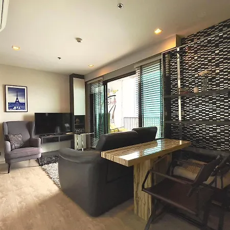 The Base Deluxe Great Location อพาร์ทเม้น *