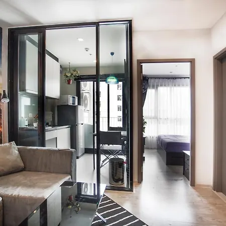 The Base อพาร์ทเม้น Pattaya
