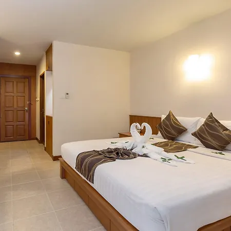 Hotel Authong 3*