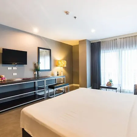 โรงแรม Sea Me Spring Tree (adults Only) 3*