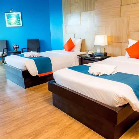 โรงแรม Sea Breeze Jomtien 4*