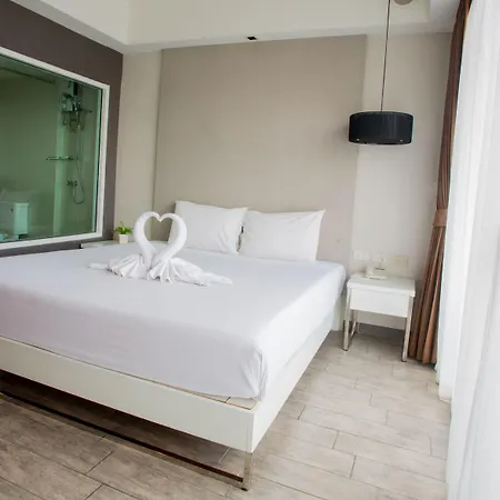 Place Serviced โรงแรม
